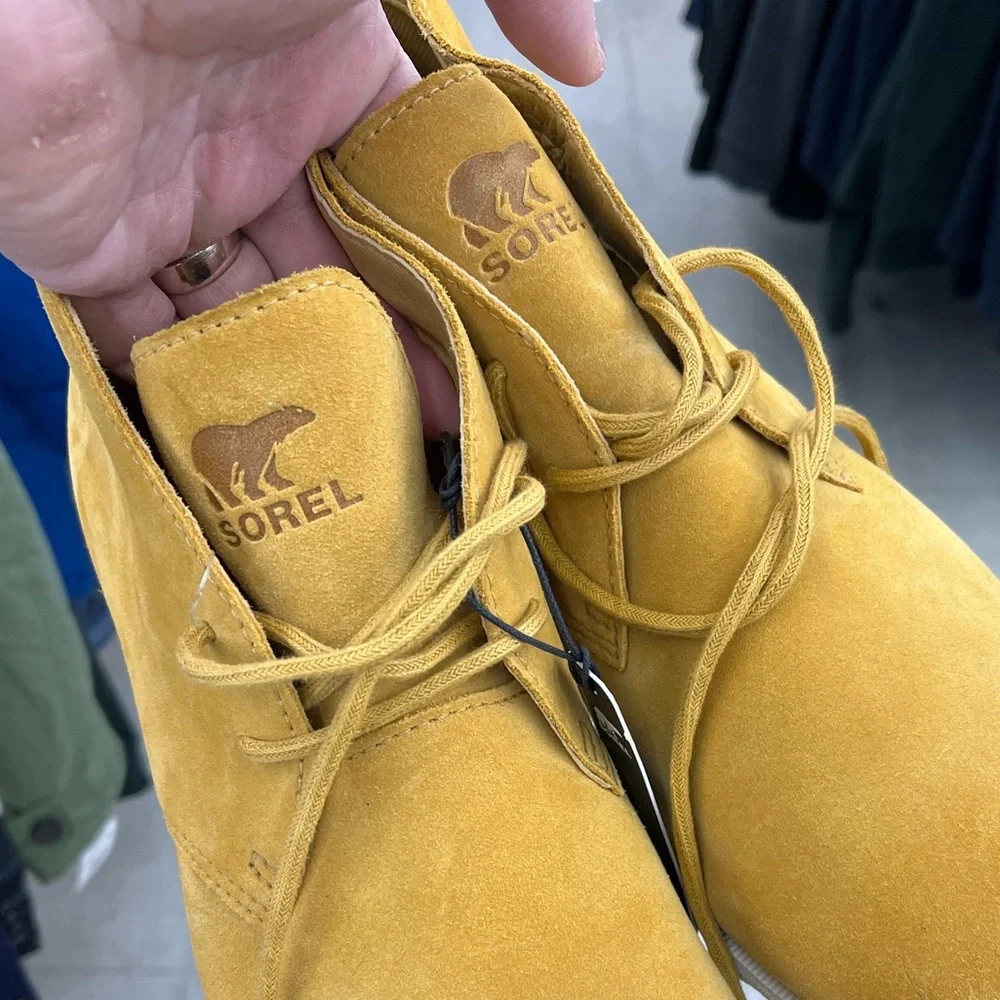 NWT Sorel Men’s Kezar Waterproof Suede Boots Yellow Suede Size 11.5